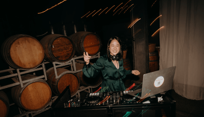 10 ways a corporate dj can transform your melbourne event